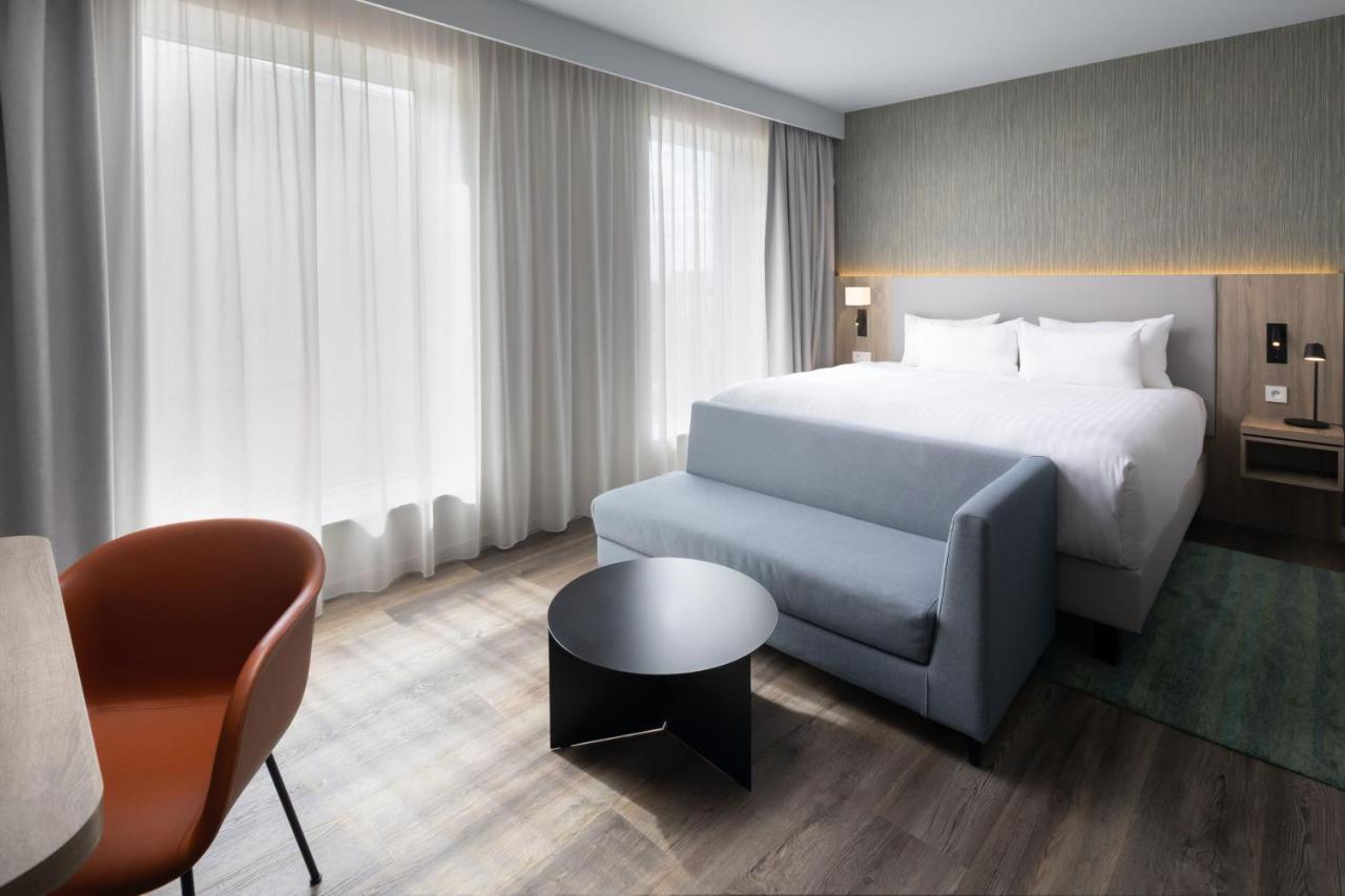 Residence Inn By Marriott Paris Charles De Gaulle Central Airport Роаси ан Франс Екстериор снимка