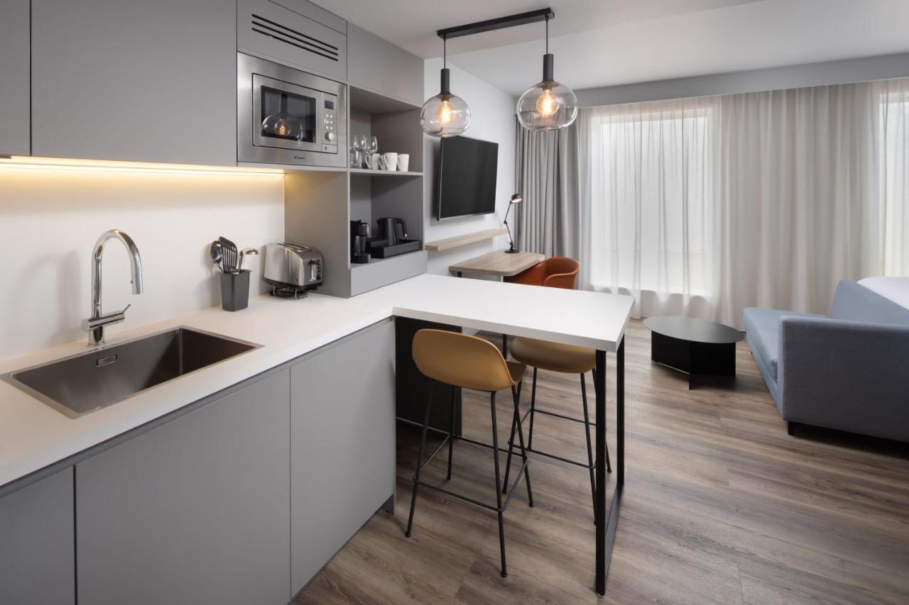 Residence Inn By Marriott Paris Charles De Gaulle Central Airport Роаси ан Франс Екстериор снимка